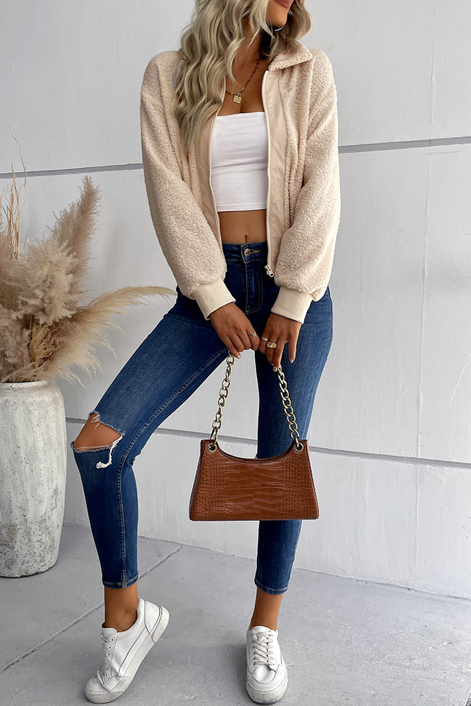 Veste courte élégante avec col rabattu et fermeture éclair : parfaite pour l'automne