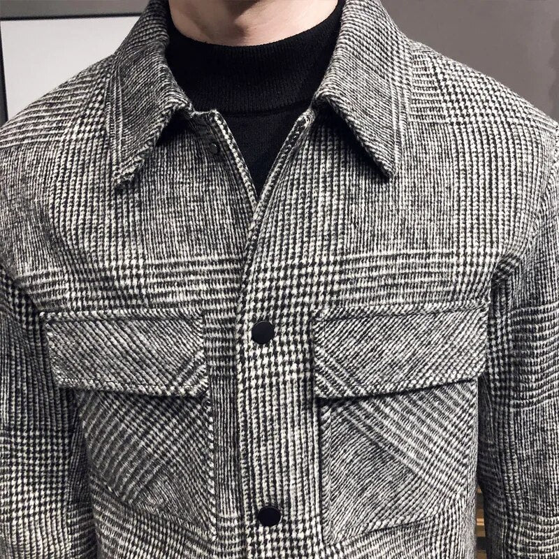 "Veste à Carreaux Classique pour Toutes les Saisons – Élégante et Polyvalente "