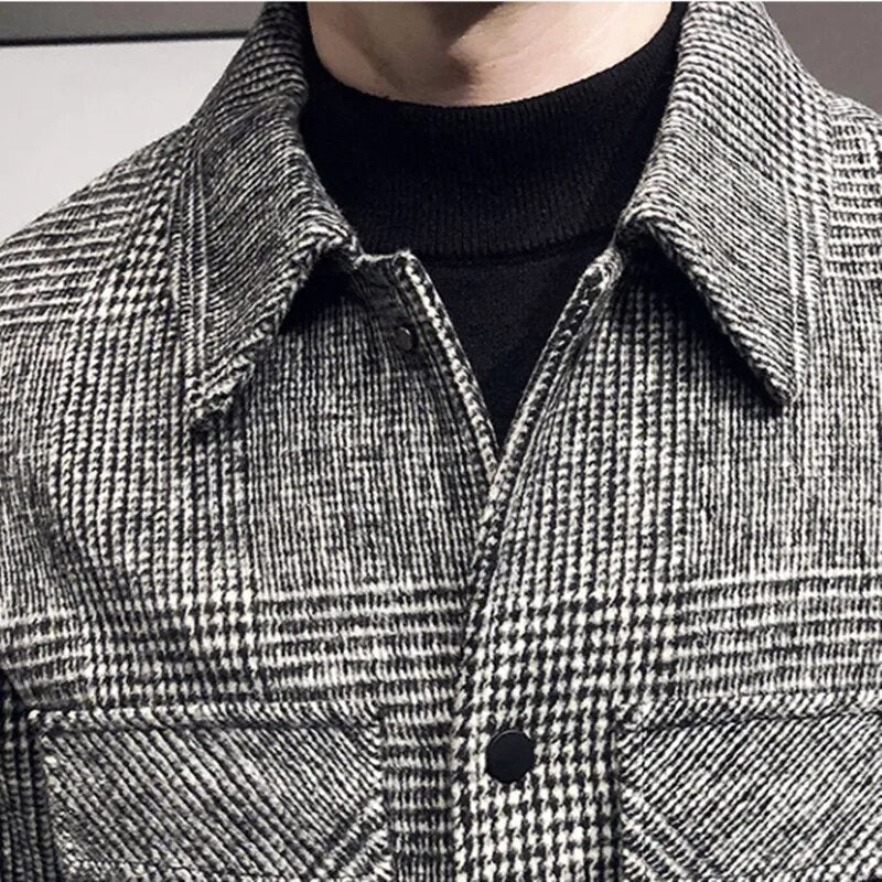 "Veste à Carreaux Classique pour Toutes les Saisons – Élégante et Polyvalente "