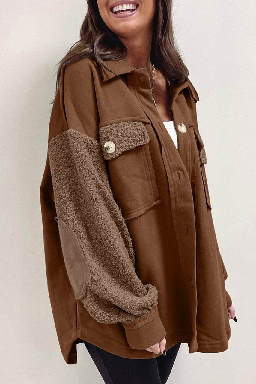 Surchemise Oversize Marron avec Coutures Apparentes et Coudières