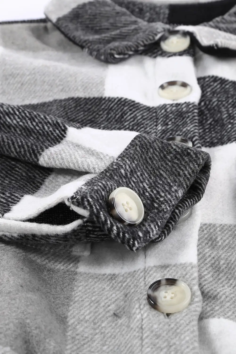 Veste à Carreaux en Bloque de Couleurs Kaki pour un Style d'Hiver Sans Effort