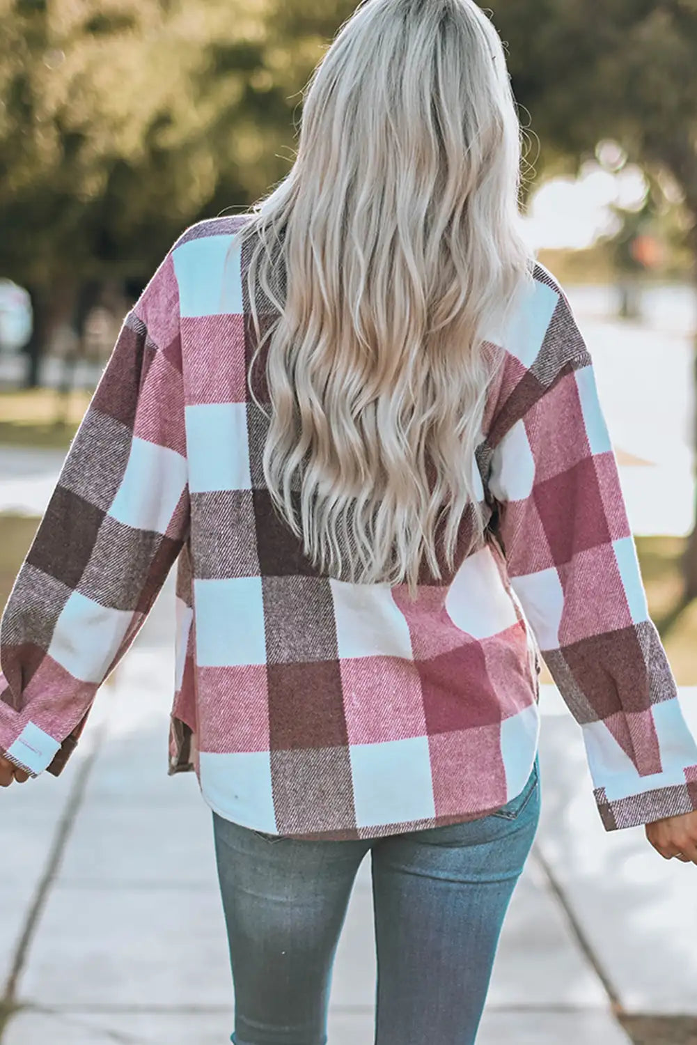 Veste à Carreaux en Bloque de Couleurs Kaki pour un Style d'Hiver Sans Effort