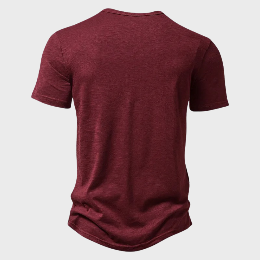 T shirt homme confortable au style épuré pour un regarder simple et efficace
