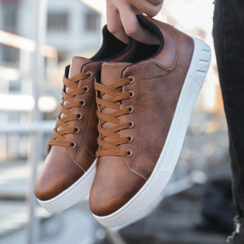 Bottes confortables pour hommes pour les loisirs actifs et la marche