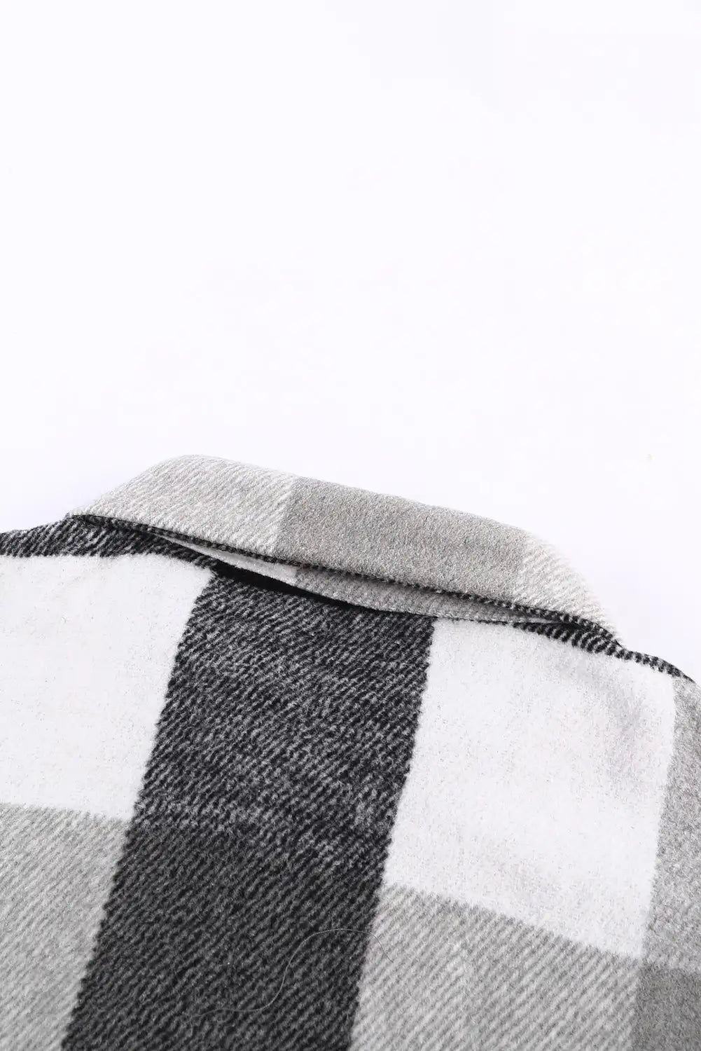 Veste à Carreaux en Bloque de Couleurs Kaki pour un Style d'Hiver Sans Effort