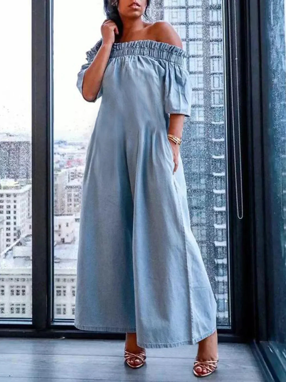Helena - Combinaison en jean ample avec épaules froides