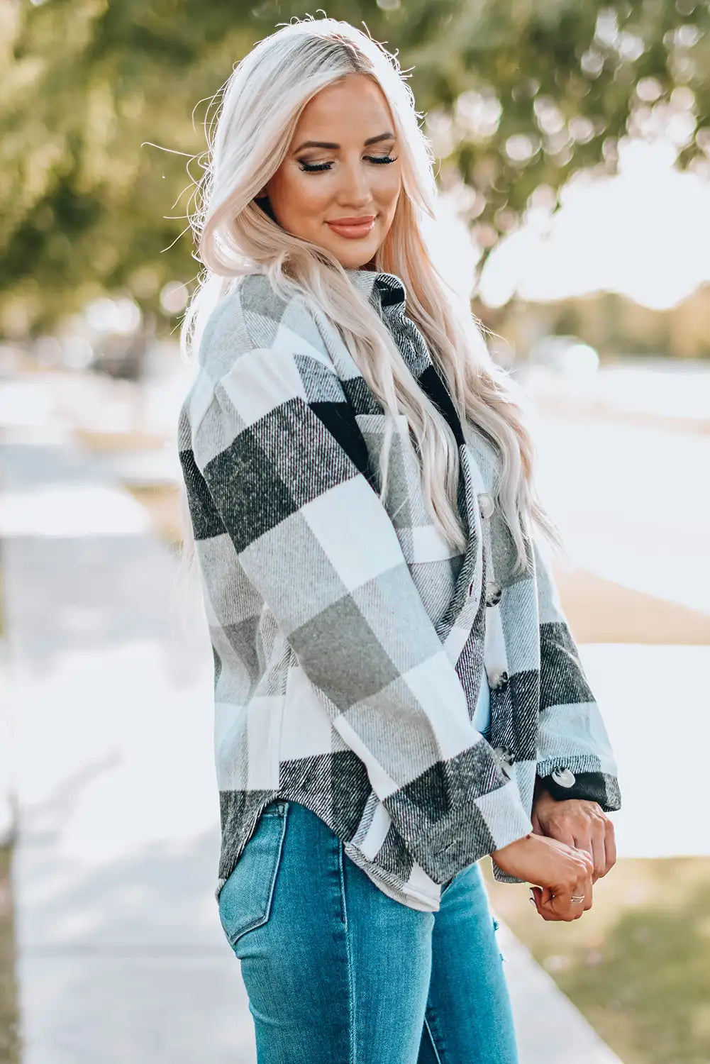 Veste à Carreaux en Bloque de Couleurs Kaki pour un Style d'Hiver Sans Effort