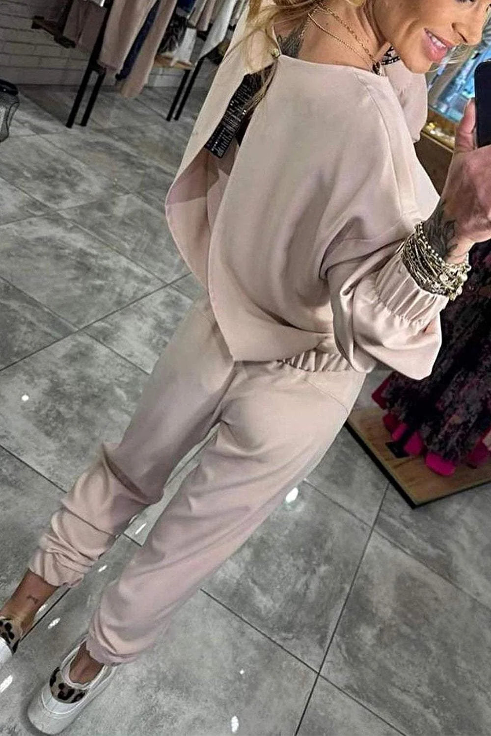 Ensemble Deux Pièces pour Femme - Chemise et Pantalon Uni Élégant