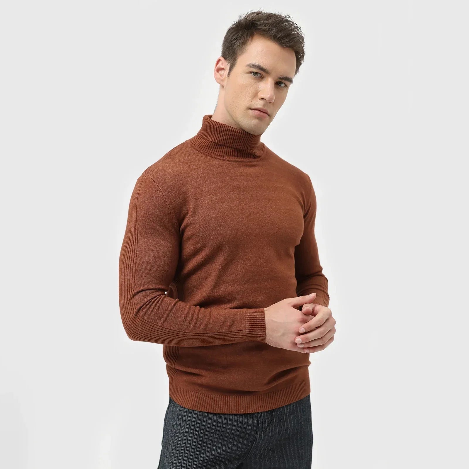 Pull Col Roulé Classique et Élégant pour Homme
