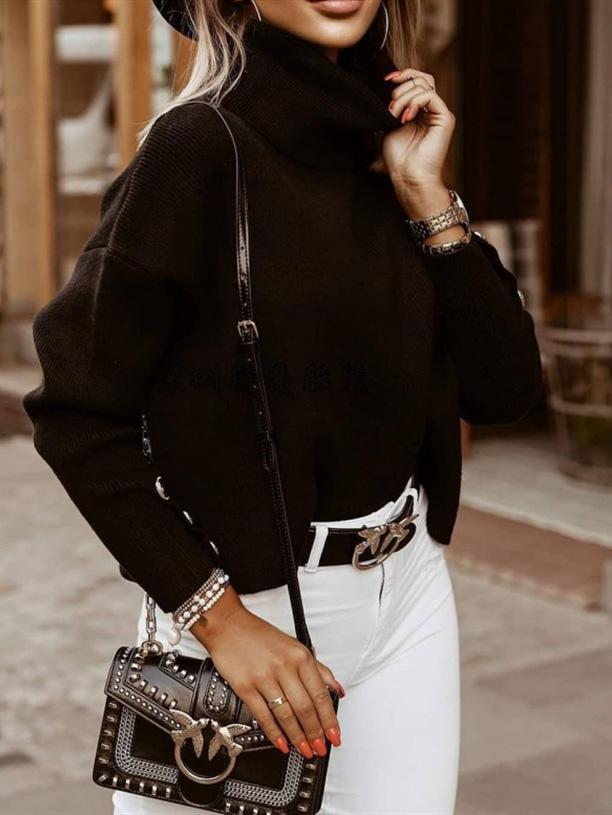 Pull à Col Montant Uni avec Boutons et Manches Longues pour Femmes de Camille