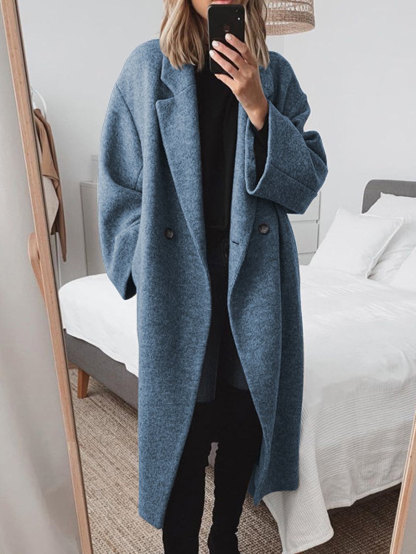 Manteau élégant avec une coupe classique et un style laconique