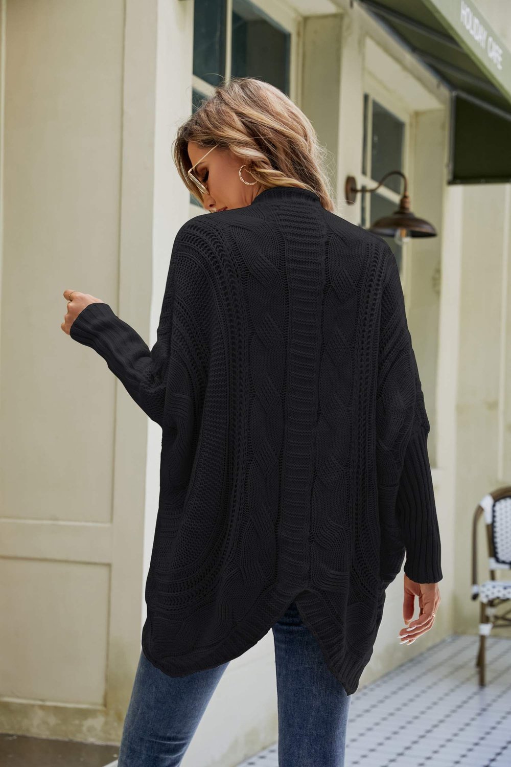 Un cardigan confortable à manches larges et à coupe ouverte pour un usage quotidien