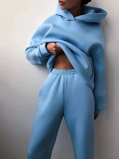 Ensemble pour femme avec sweat à capuche et pantalon de jogging