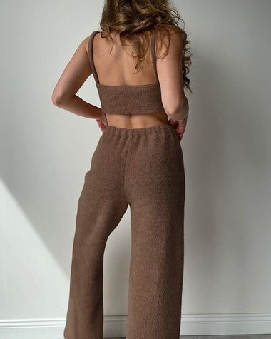 Ensemble Pyjama Marron 3 Pièces avec Haut à Manches Longues et Pantalon – Tenue de Nuit Automnale