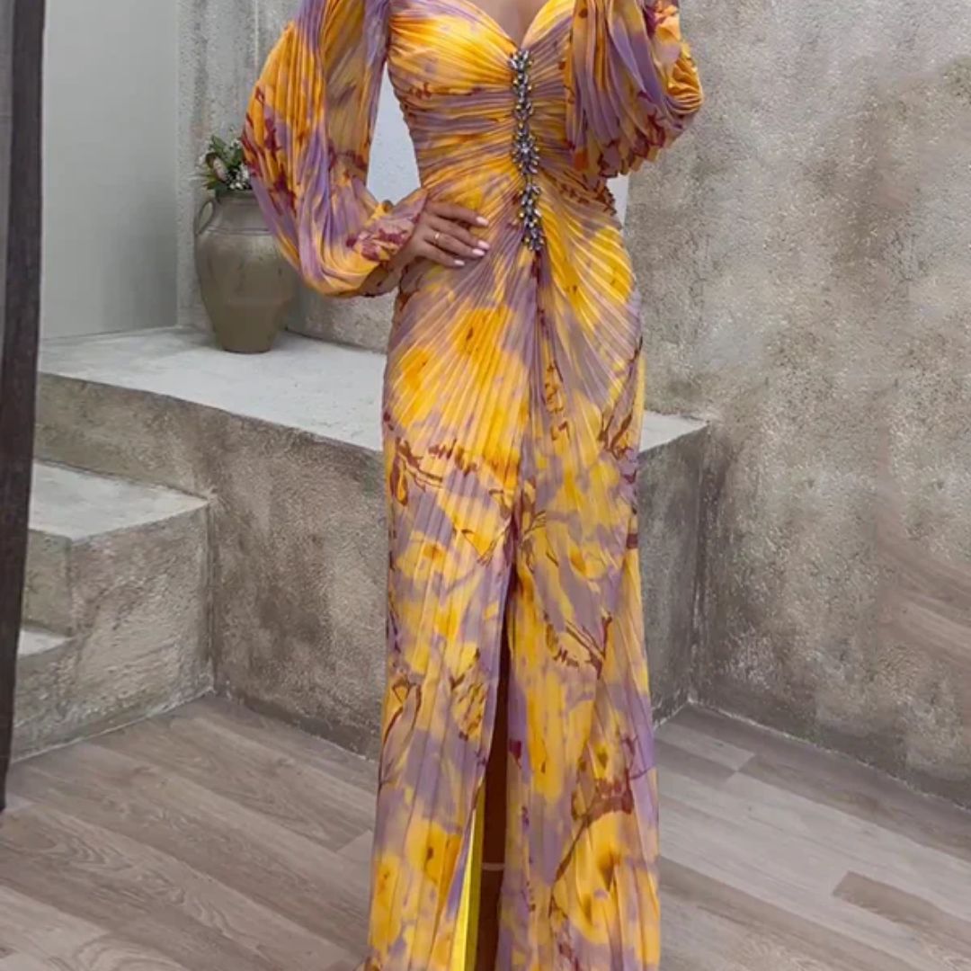 Robe élégante avec décolleté en V et style intemporel pour occasions formelles