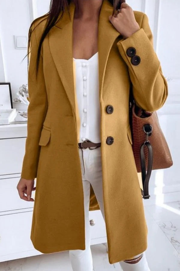 Manteau élégant avec col classique et coupe droite