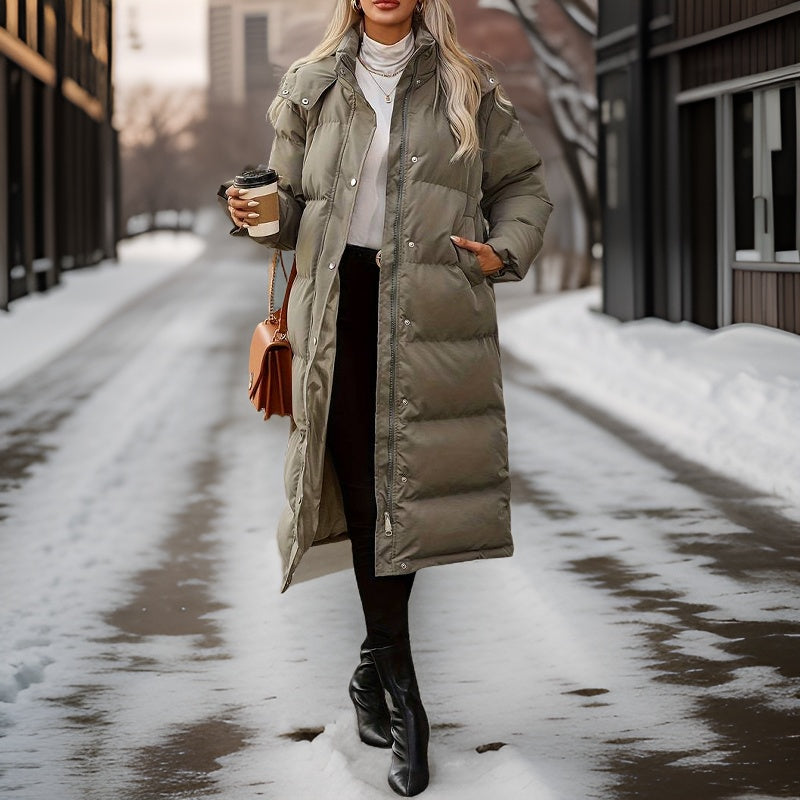 Manteau longue d'hiver pour femme au conception moderne et élégant