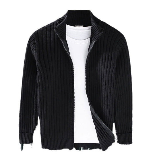 Pull tendance pour homme confiant