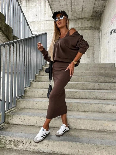 Ensemble Femme: Robe et Sweat à Capuche Coordonnés pour un Style Tendance