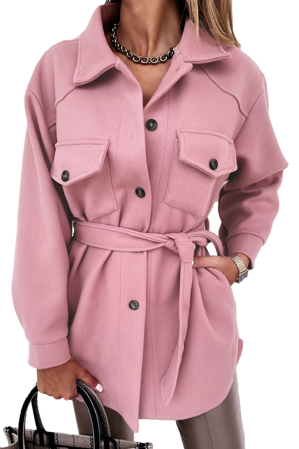 Manteau rose élégant avec boutons