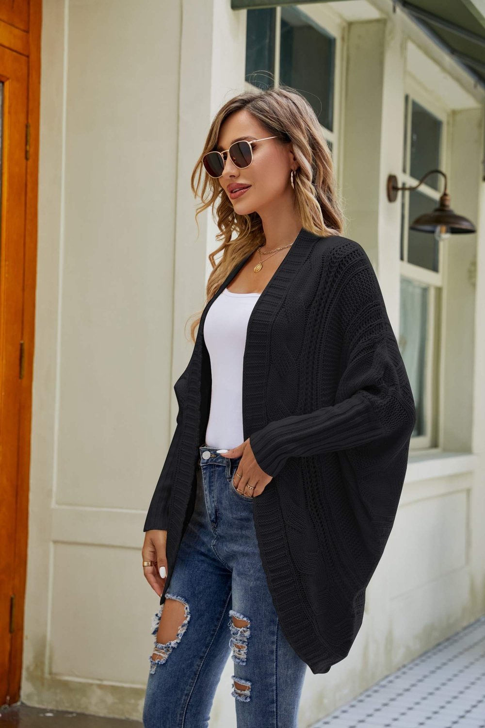 Un cardigan confortable à manches larges et à coupe ouverte pour un usage quotidien