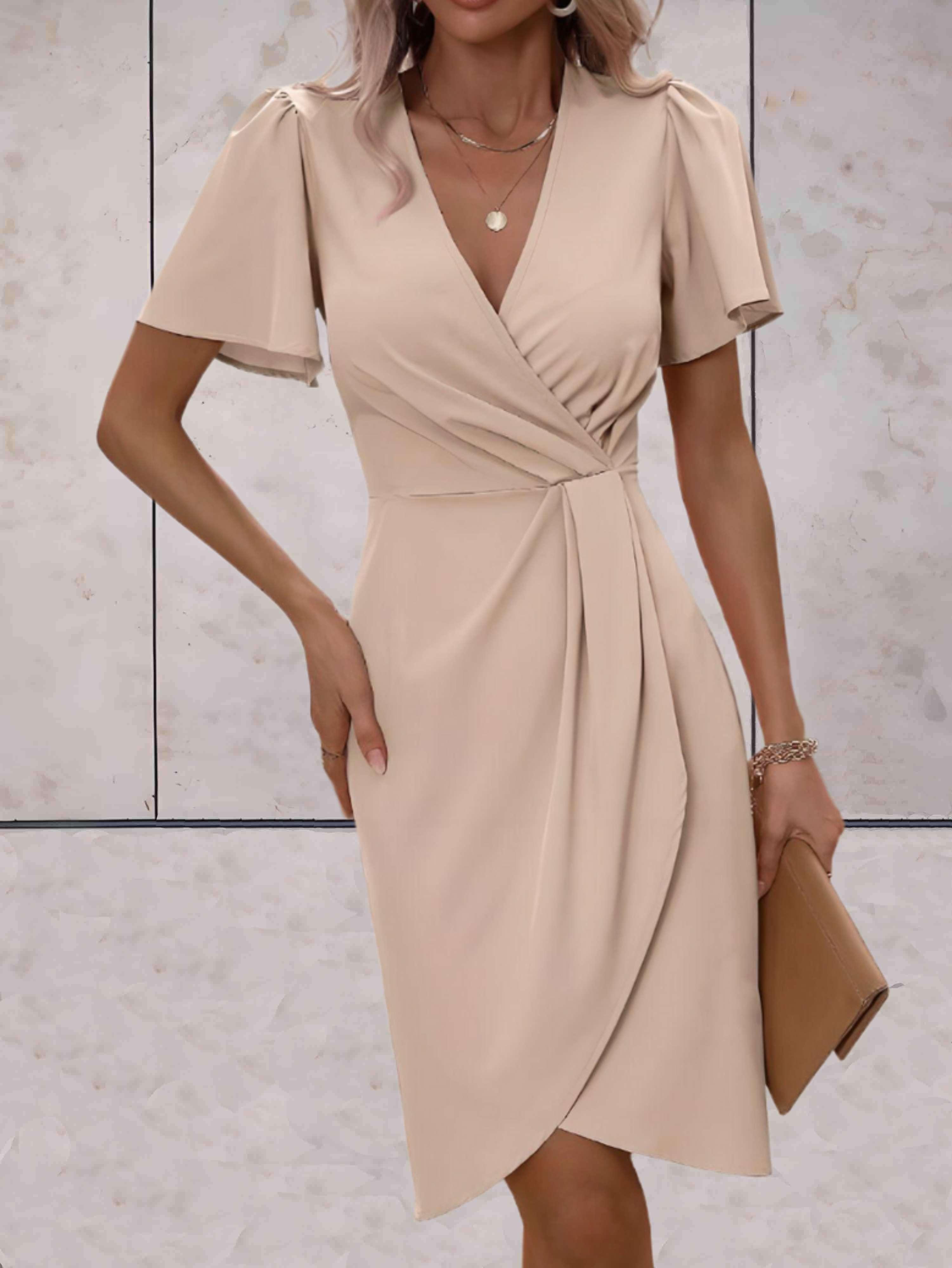 Robe portefeuille classique avec décolleté en V raffiné