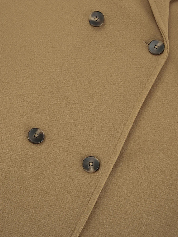 Manteau court classique pour femme avec fermeture à boutons