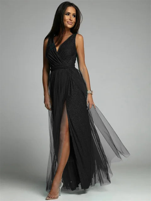 Robe longue de soirée avec coupe élégante et décolleté en V