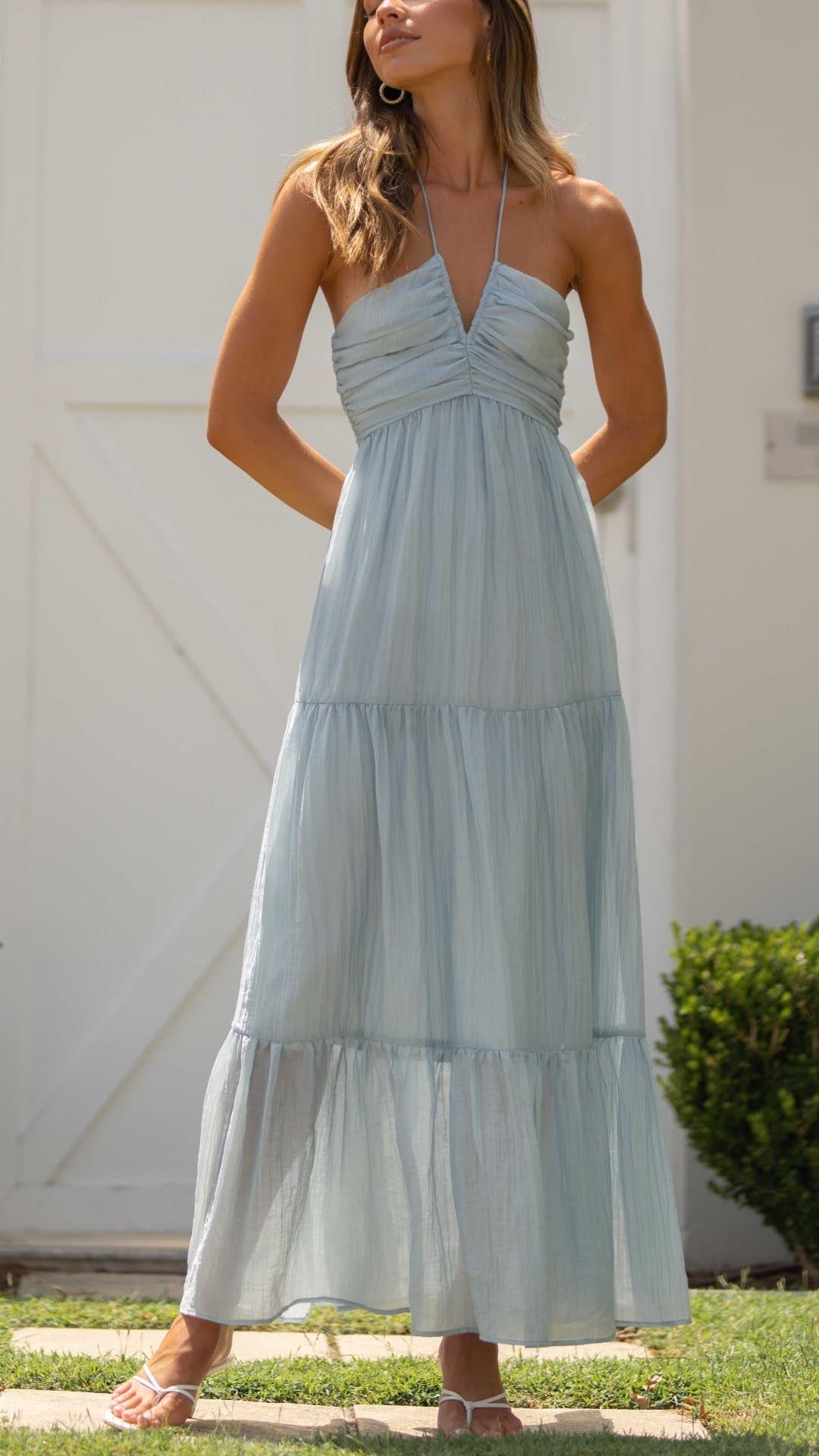 Karla - Robe longue dos nu transparente Bleu vif et éthéré