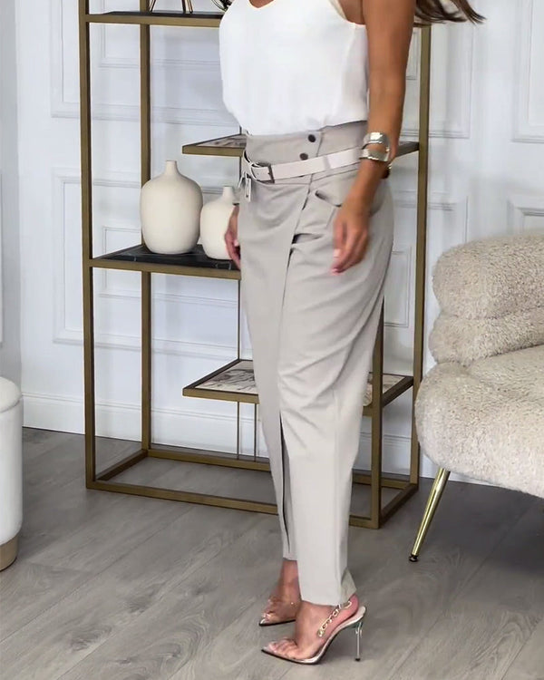 Pantalon stylé pour femme avec ceinture et conception original unique