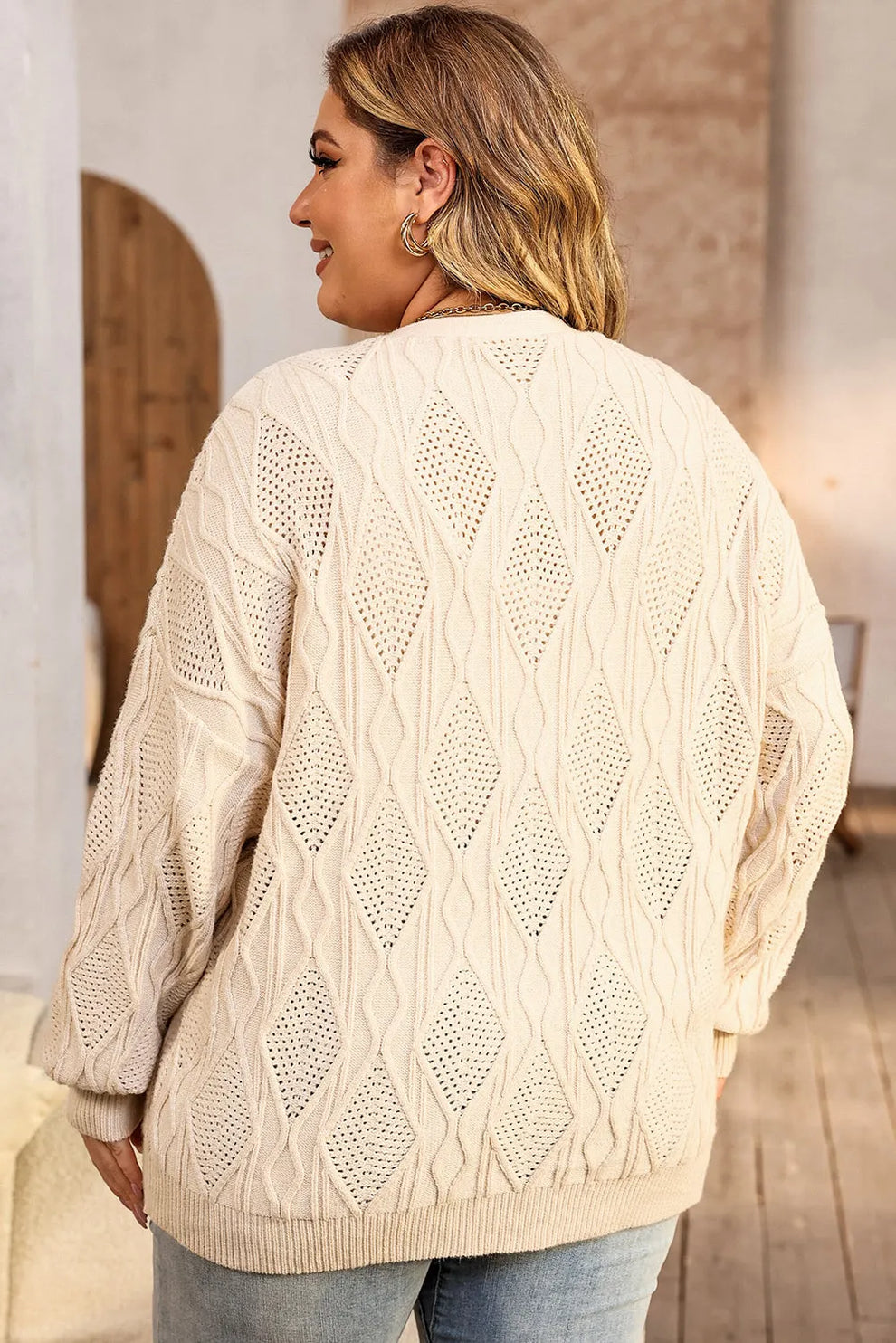 Cardigan Tricoté Grande Taille en Mélange d'Abricot avec Détails Découpés et Boutons