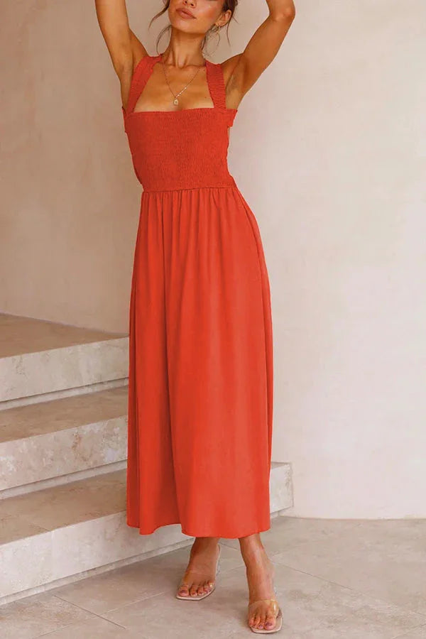 Robe midi Bendita avec poches et dos croisé froncé