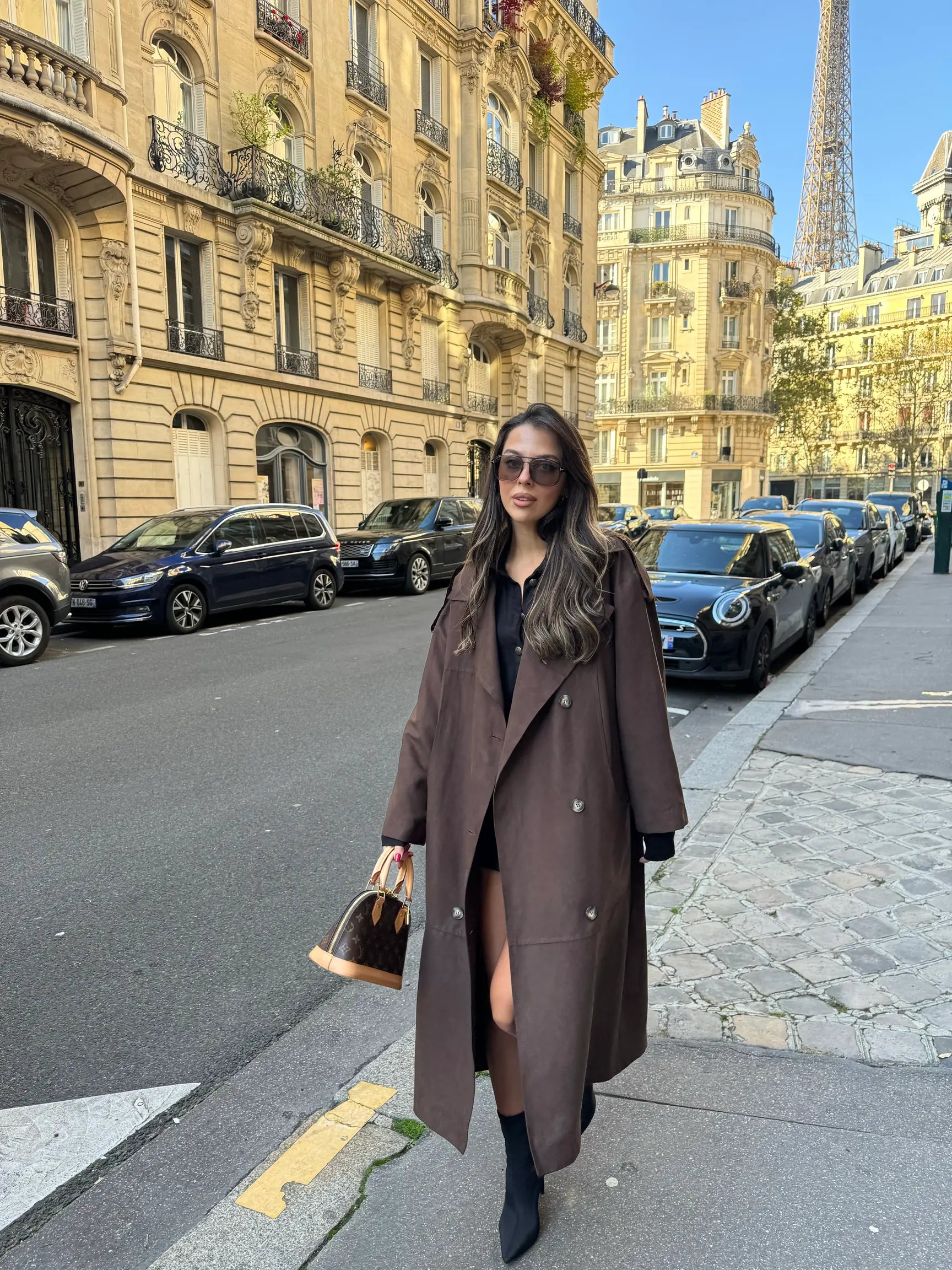 Trench-Coat Élégant Marron Amer avec Ceinture à la Taille pour Femme