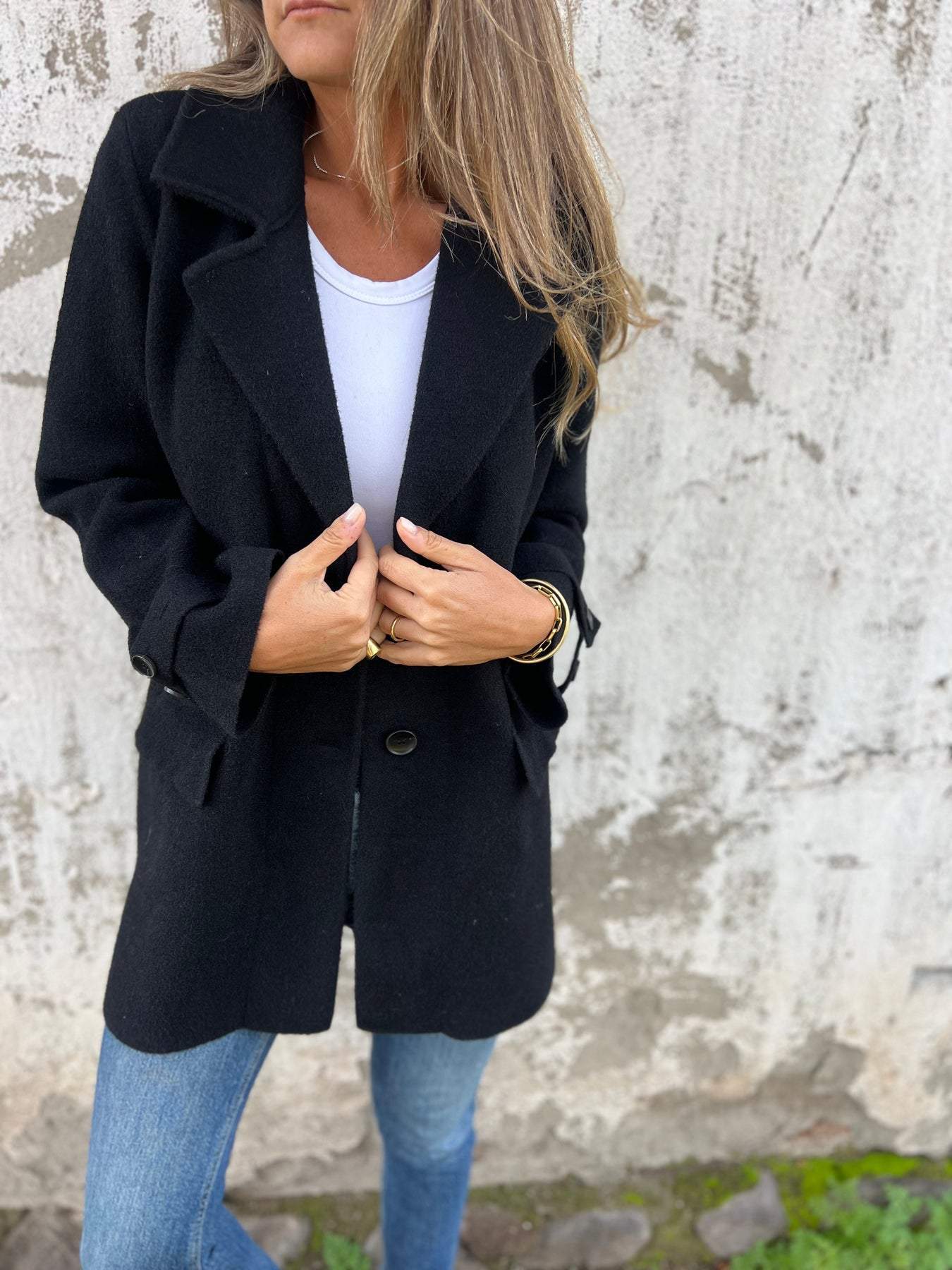 Manteau Long à Revers pour Femme - Vêtement d'Hiver Élégant