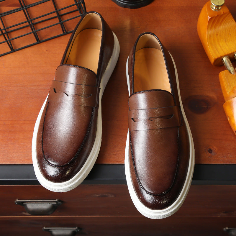 Chaussures élégantes pour homme au conception moderne et style décontracté