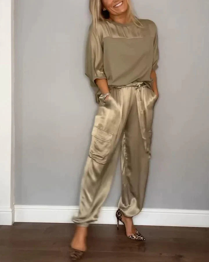 Janna - Ensemble Deux Pièces Avec Haut Et Pantalon en Satin Uni Pour Femme